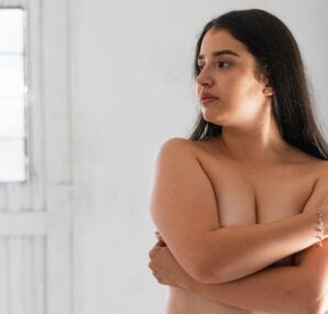 femmes rondes et nues